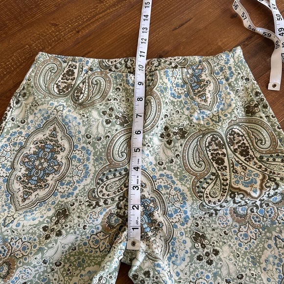 Women’s I.S.I.S Los Angeles Patterned Pants - Picture 5 of 6